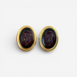 Vintage Roman Intaglio Red Glass Cufflinks Gold Tone Mid Century Warrior Cameo